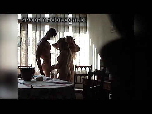 ❤️ دوستان سکس یک مرد غول پیکر و سه نفری را با او دعوت می کنند ❤️ لعنتی در ما fa.pornhills-com.ru ️❤